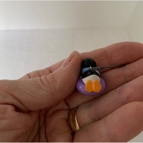 HALLMARK | Keepsake Ornaments | 2016 | Frosty Fun For You. - Picture 5 of 8